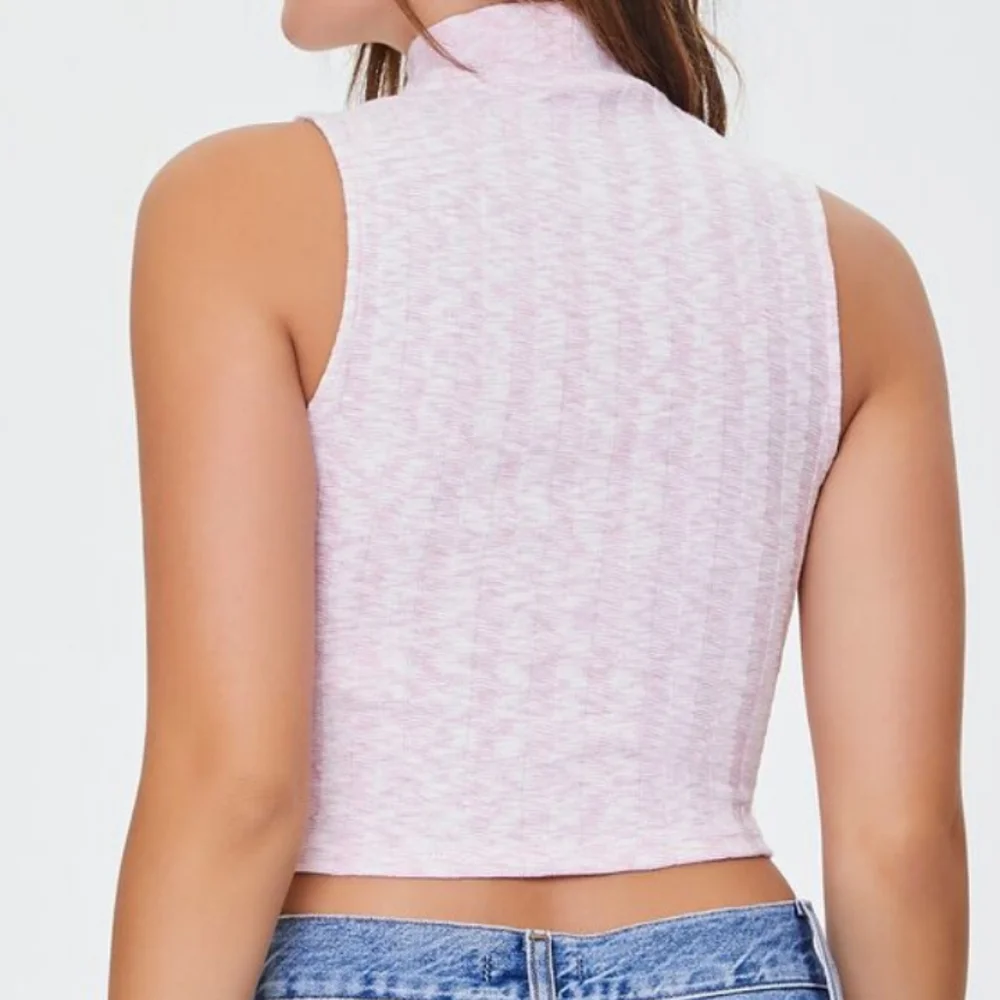 Pink mock neck crop top - Picture 4 of 5